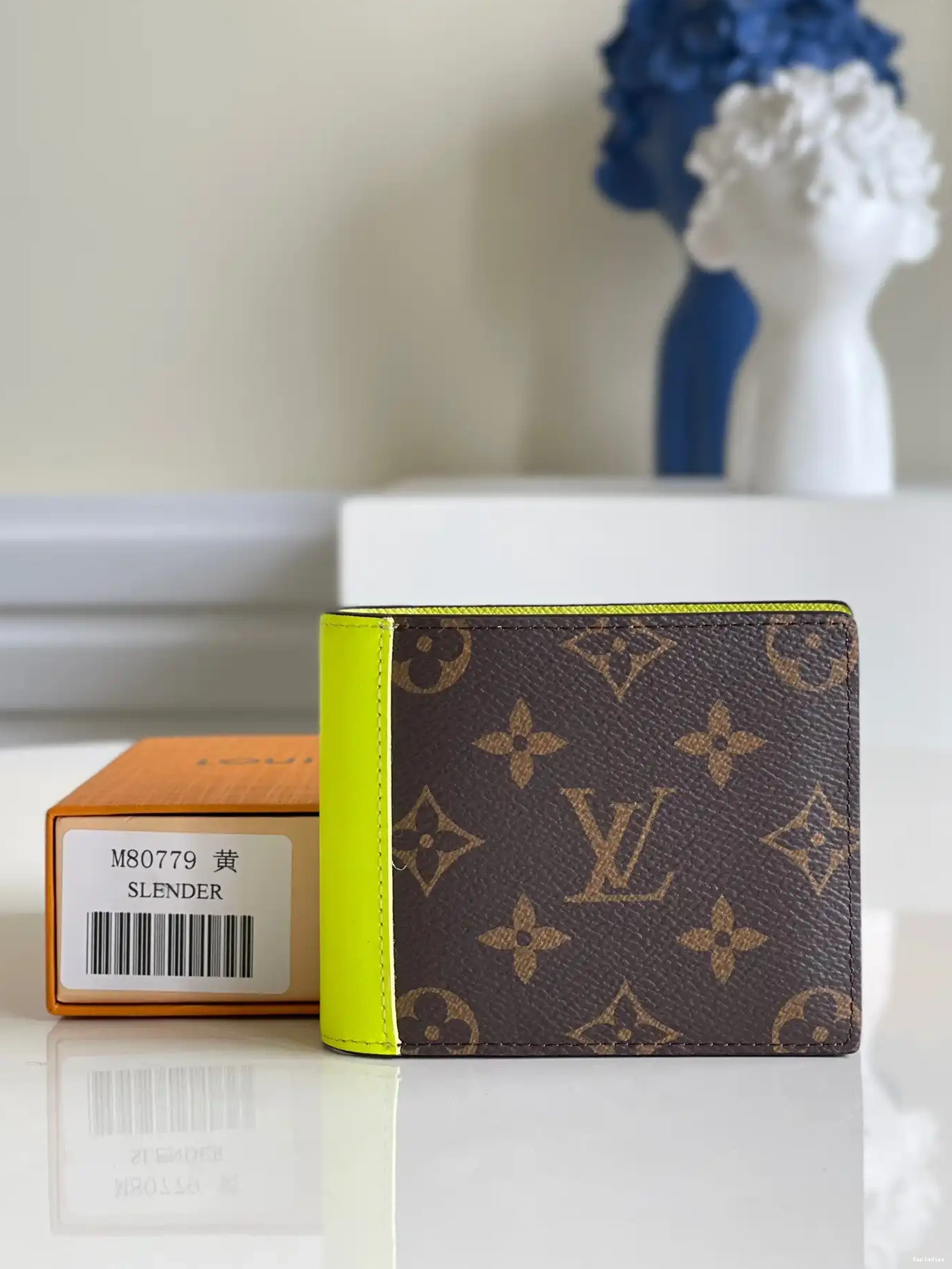 Cheap VUITTON MULTIPLE LOUIS WALLET 0626